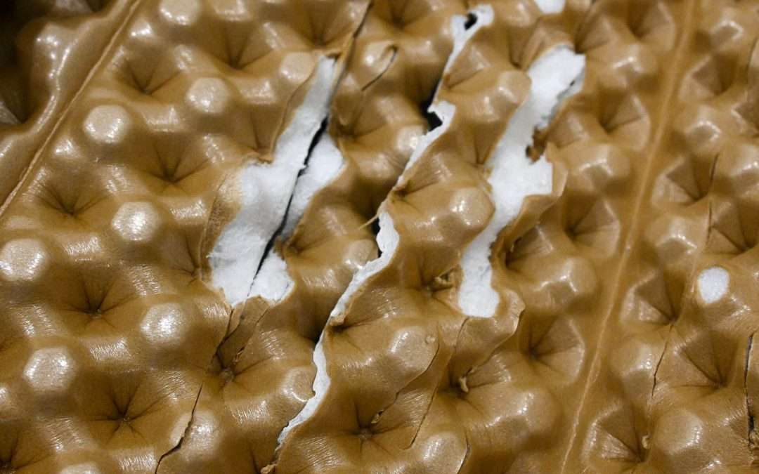 Does Puncture Damage Affect the R-Value of a Camping Sleeping Pad? - Mountain Spring